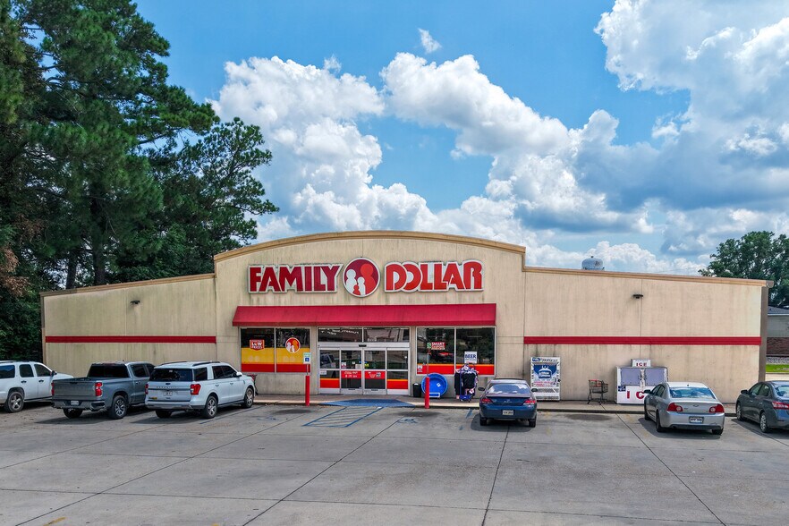 Primary Photo Of 1991 W Main St, Lutcher Freestanding For Sale