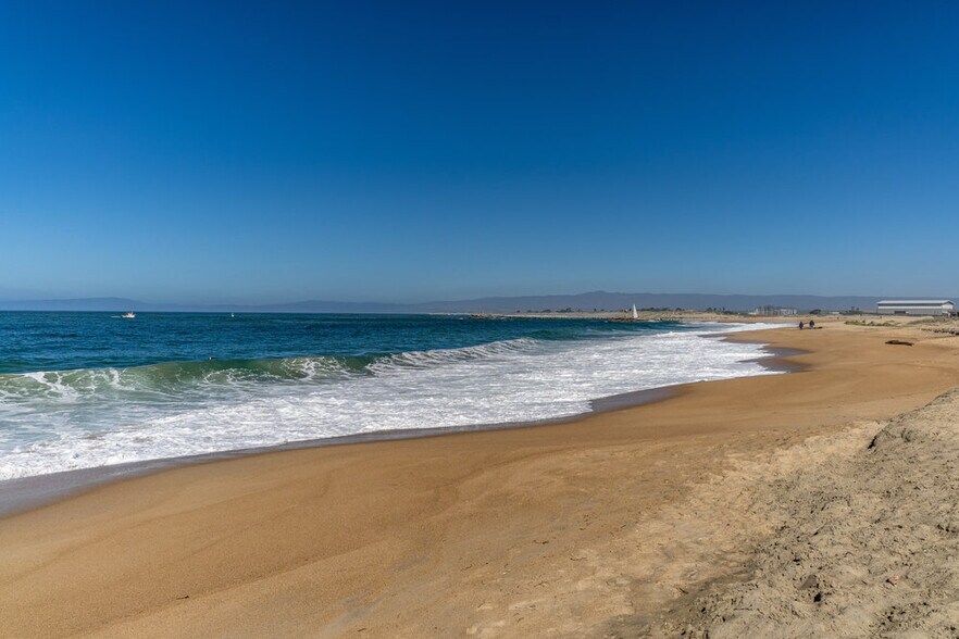More Photos Of 8022 Moss Landing Rd, Moss Landing Storefront Retail Residential For Sale