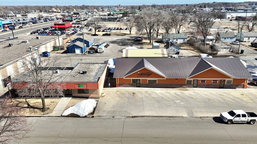 More Photos Of 20 S 32nd Ave S, Saint Cloud Office For Sale