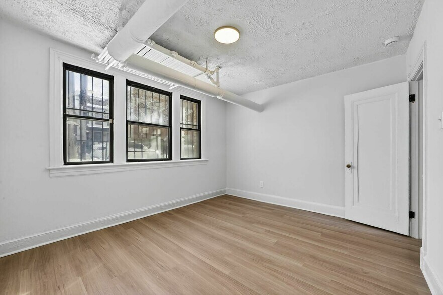 More Photos Of 5400 7th St NW, Washington Apartments For Sale