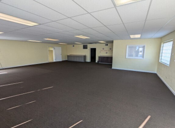More Photos Of 1713 12th St, Lynchburg General Retail For Lease
