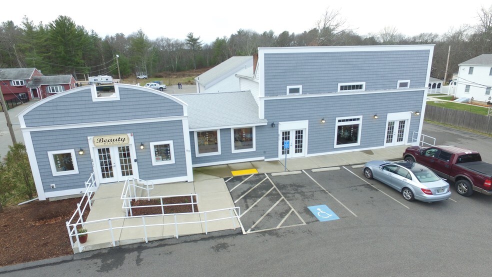 More Photos Of 1935 Washington St, Stoughton Health Club For Lease