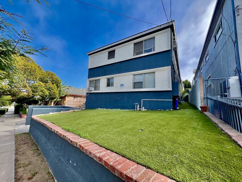 More Photos Of 638 Grant St, Santa Monica Apartments For Sale