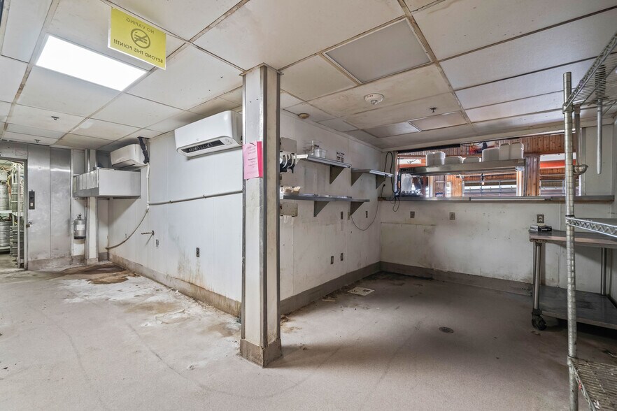 More Photos Of 4950 S Loop 289, Lubbock Restaurant For Lease