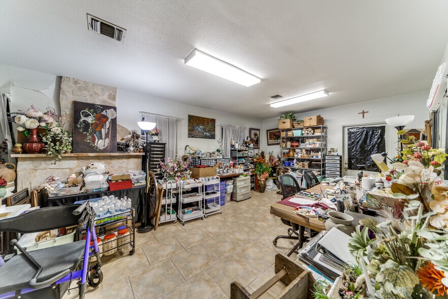 More Photos Of 636 FM 289, Comfort Land For Sale