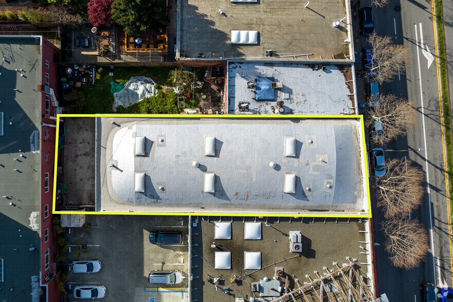 More Photos Of 2009 San Pablo Ave, Berkeley Freestanding For Lease