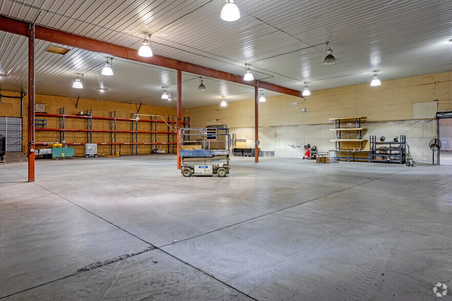 More Photos Of 7402 Ridgewood Rd, Saint Cloud Unknown For Lease