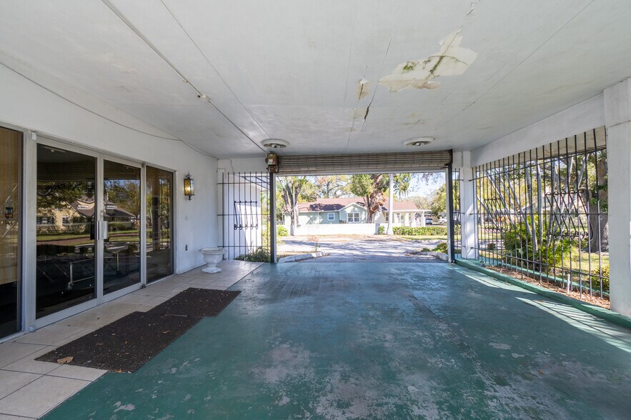 More Photos Of 1940 Dr Martin Luther King Jr St S, Saint Petersburg Specialty For Sale