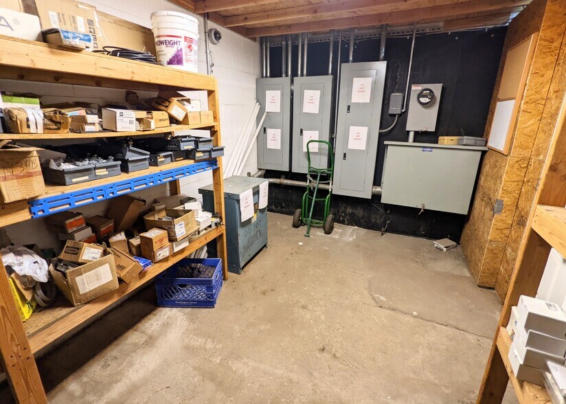 286290 Lodi St, Hackensack, NJ 07601 Warehouse For Sale