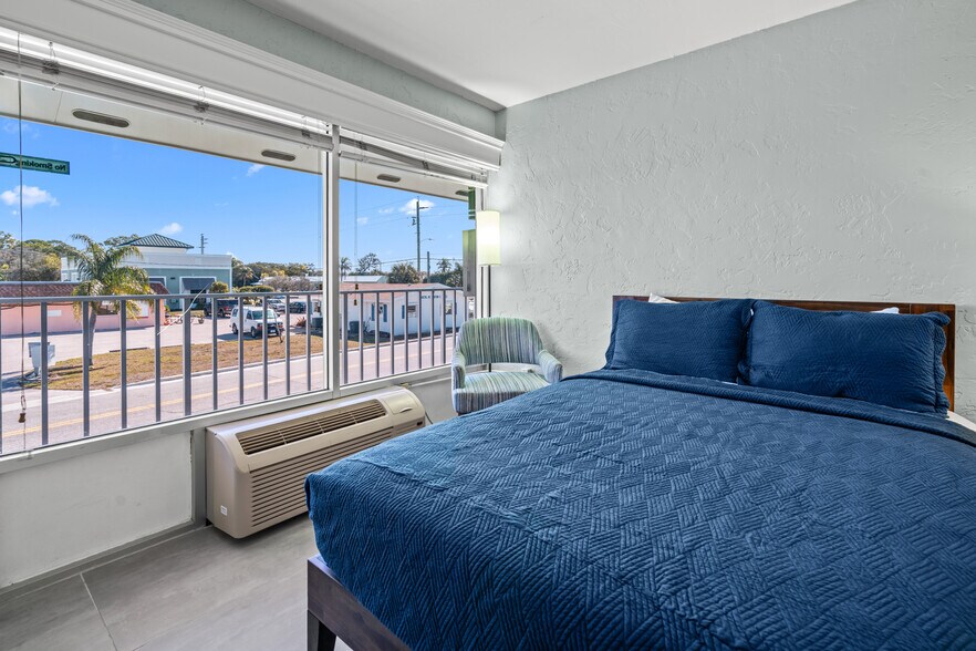 More Photos Of 4330 Bonita Beach Rd, Bonita Springs Hotel For Sale