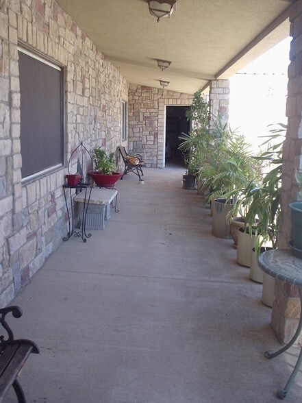 More Photos Of 200 W Malloy Bridge Rd, Seagoville Flex For Sale