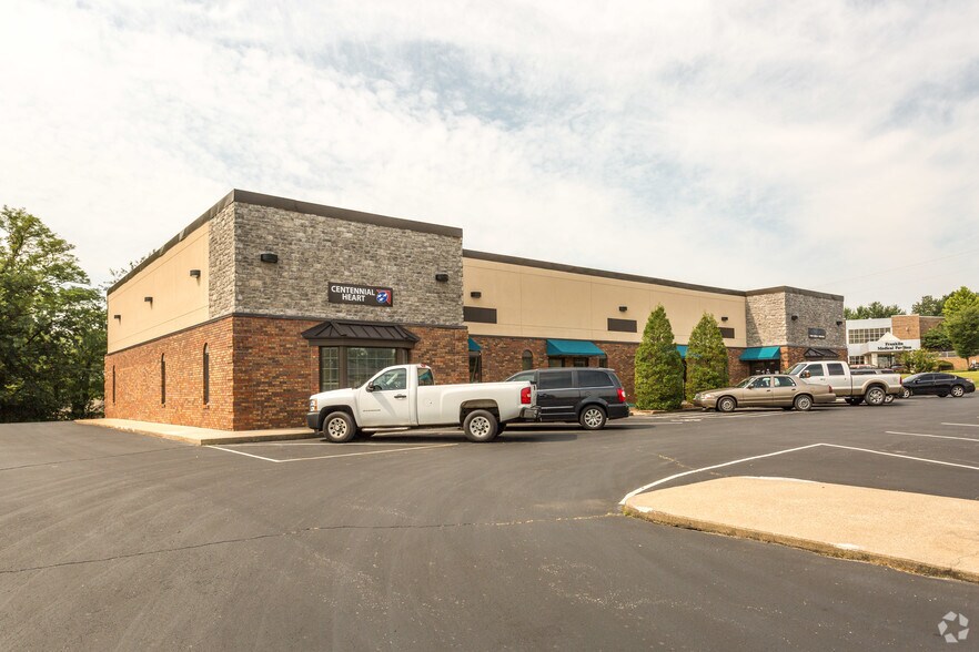 More Photos Of 125 Memorial Dr, Franklin Medical For Sale