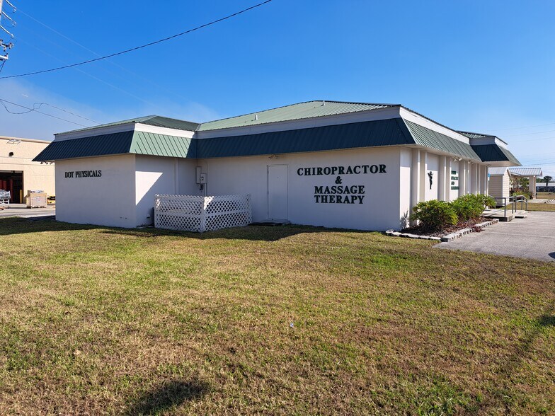 More Photos Of 905 W Ventura Ave, Clewiston Medical For Sale