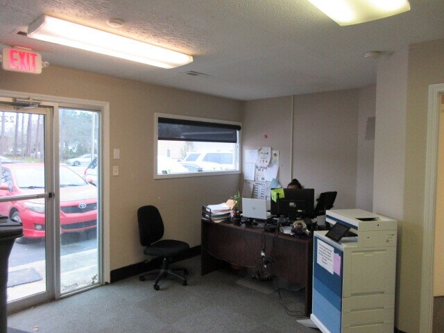 More Photos Of 220 Broad St, Sumter Medical For Lease