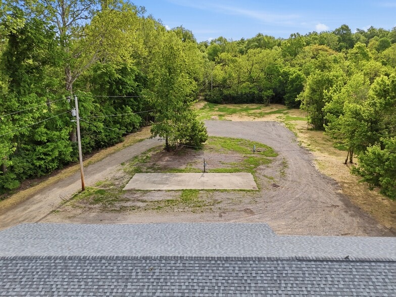 More Photos Of 2996 Millville Shandon Rd, Hamilton Specialty For Sale