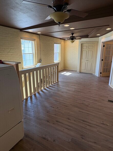 More Photos Of 46 Jefferson St, Brookville Storefront Retail Residential For Sale