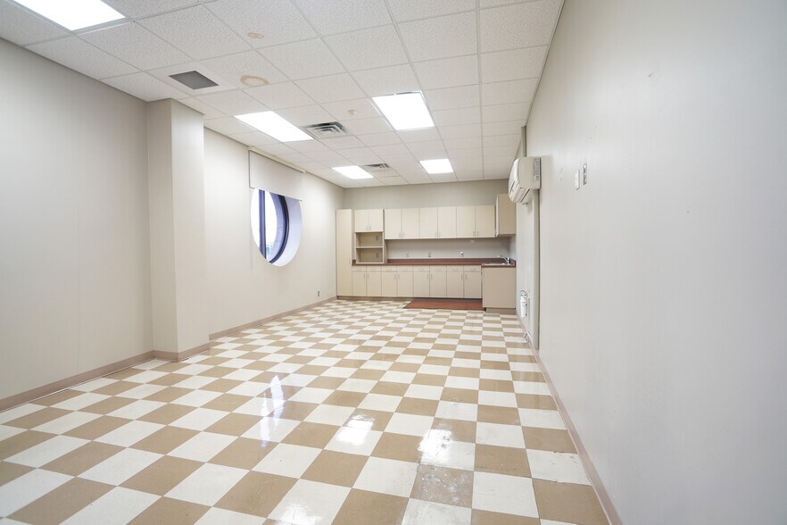 More Photos Of 20 20th St S, Birmingham Office For Sale