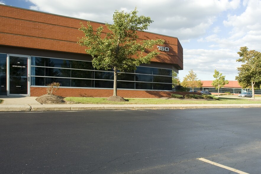 More Photos Of 75 Earhart Dr, Amherst Unknown For Lease