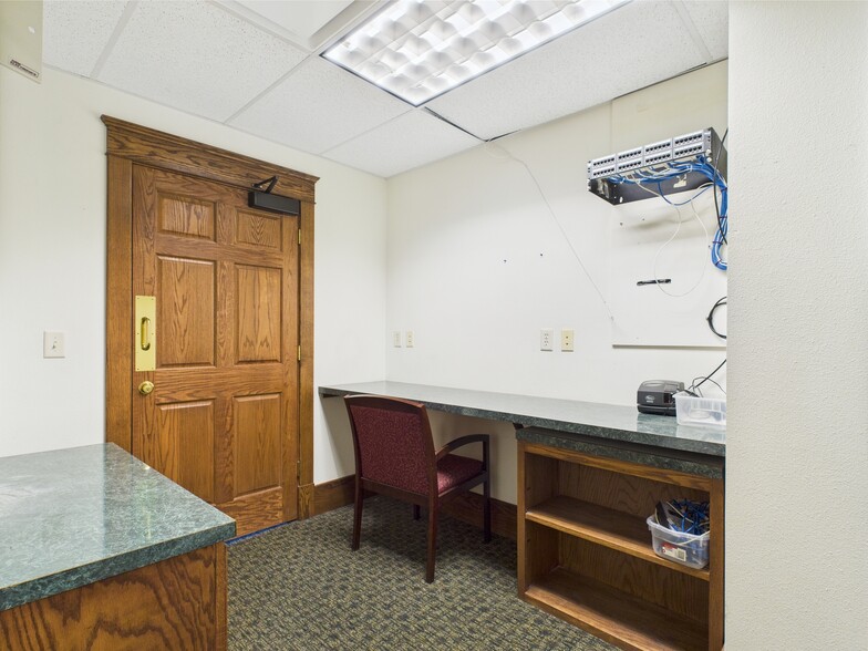 More Photos Of 1298 N College Ave, Fort Collins Storefront Retail Office For Sale