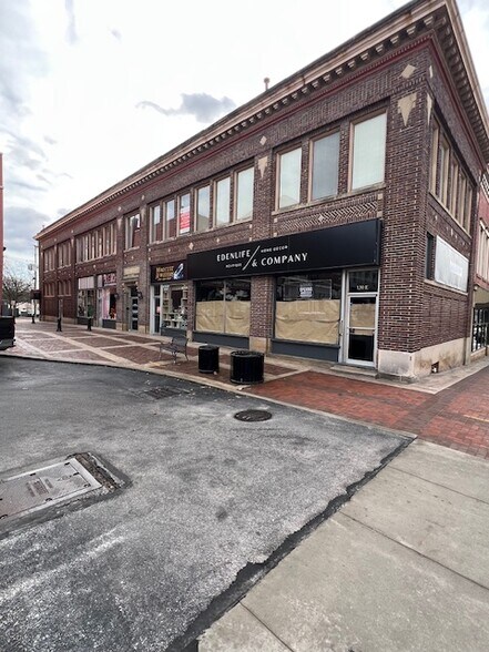 Primary Photo Of 130-132 S Market St, Wooster Office For Lease