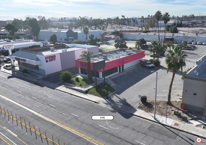 More Photos Of 590 S E St, San Bernardino Fast Food For Lease
