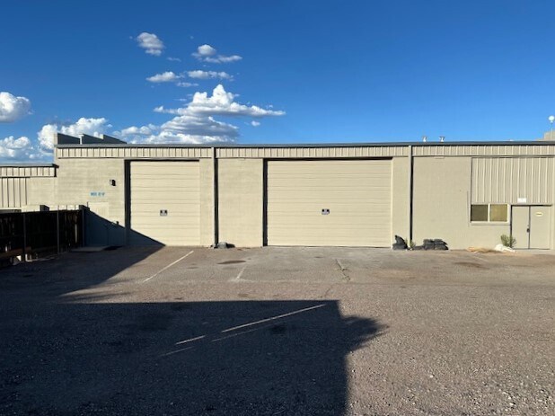 More Photos Of 101 Airpark Road Unit EF, Cottonwood Distribution For Lease