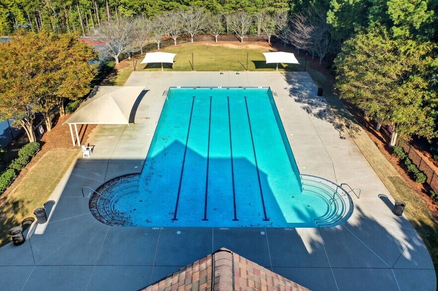 More Photos Of 1600 River Park Blvd, Woodstock Office For Sale
