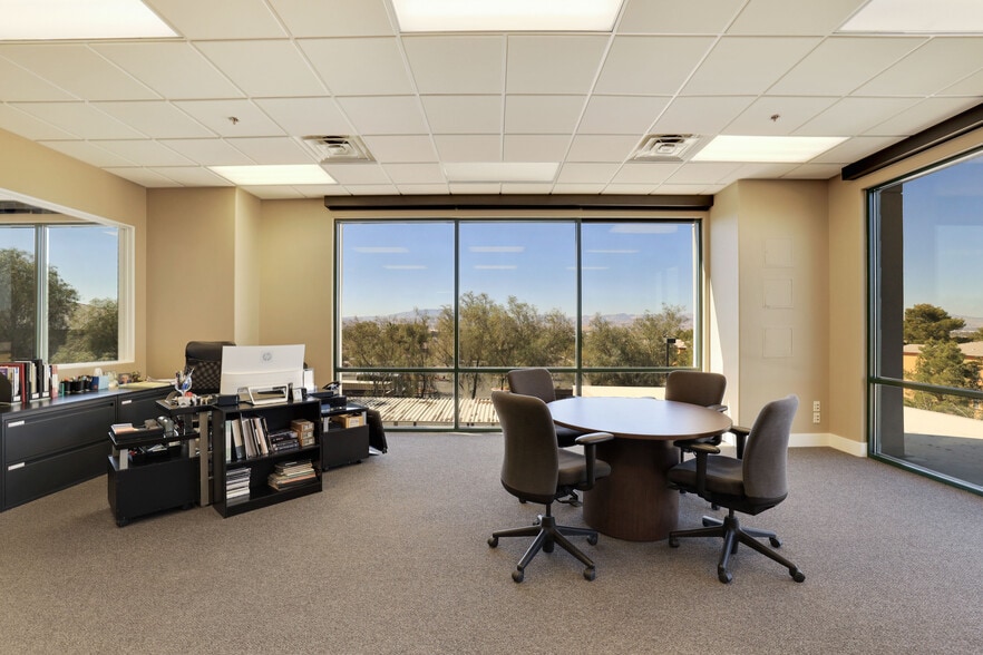 More Photos Of 2904 W Horizon Ridge Pky, Henderson Medical For Lease