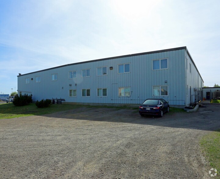 More Photos Of 10848 214th St NW, Edmonton Manufacturing For Sale