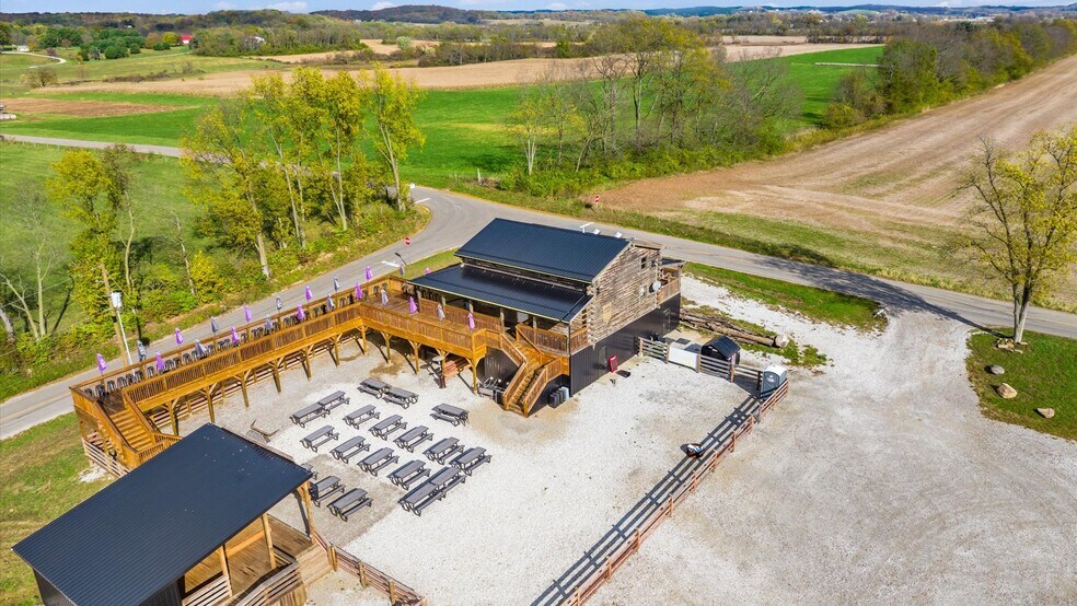 More Photos Of 8635 Blackbird Lane, Thornville Land For Sale