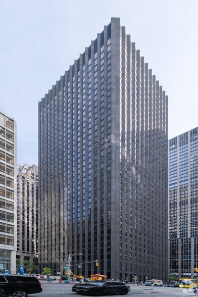 More Photos Of 51 W 52nd St, New York Office For Lease