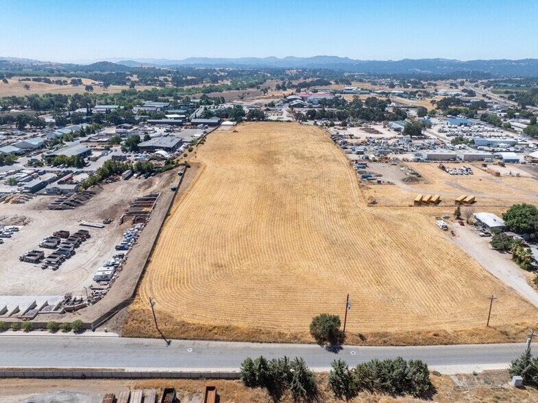 More Photos Of Volpi Ysabel Rd, Paso Robles Land For Sale