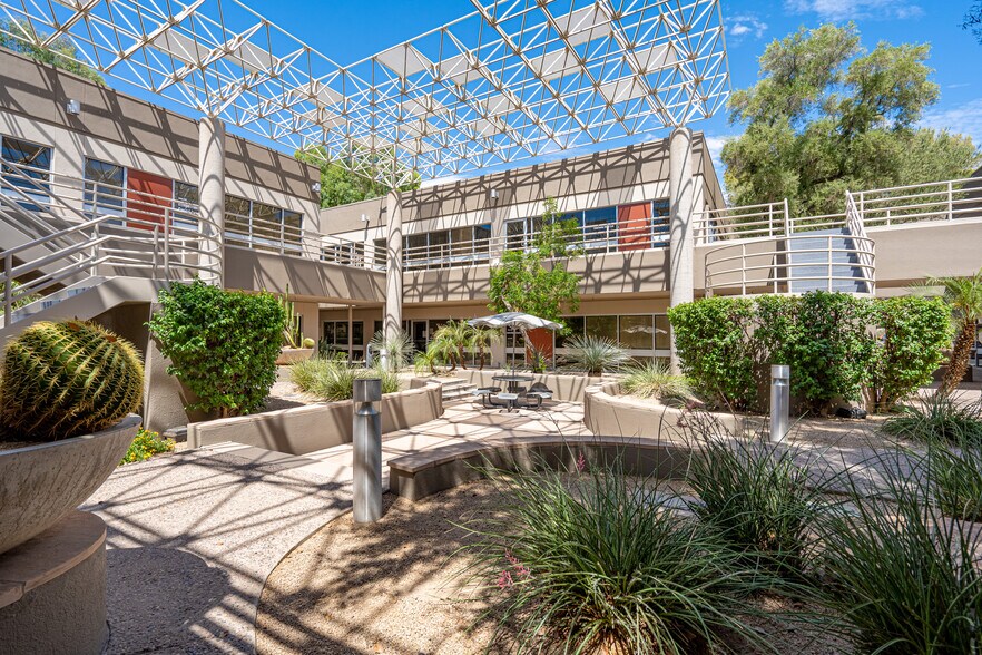 More Photos Of 13951 N Scottsdale Rd, Scottsdale Office For Lease