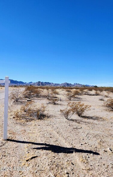 More Photos Of -0 West Pine Street, Tonopah Land For Sale