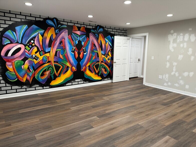 More Photos Of 925 N Brightleaf Blvd, Smithfield Freestanding For Sale