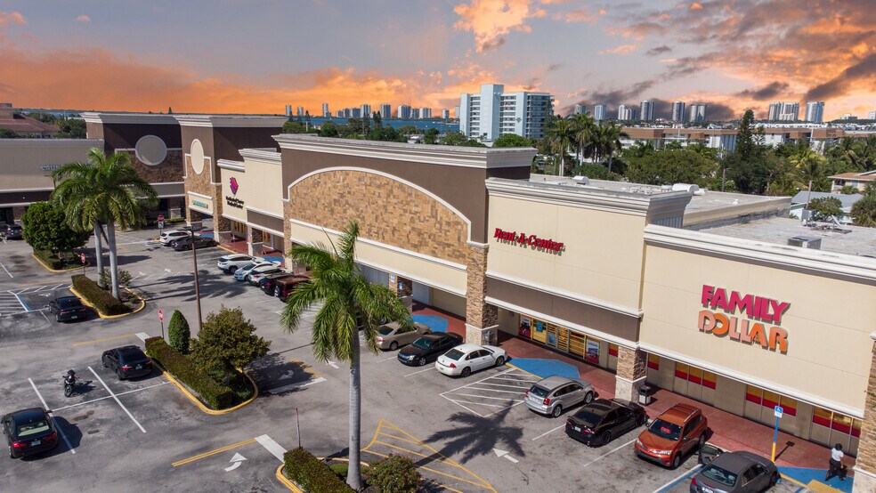 More Photos Of 2900-3002 Broadway, Riviera Beach Freestanding For Sale