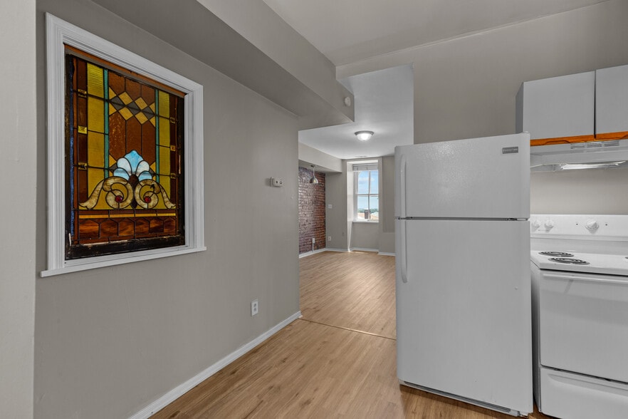 More Photos Of 1709 S 8th St, Saint Louis Apartments For Sale