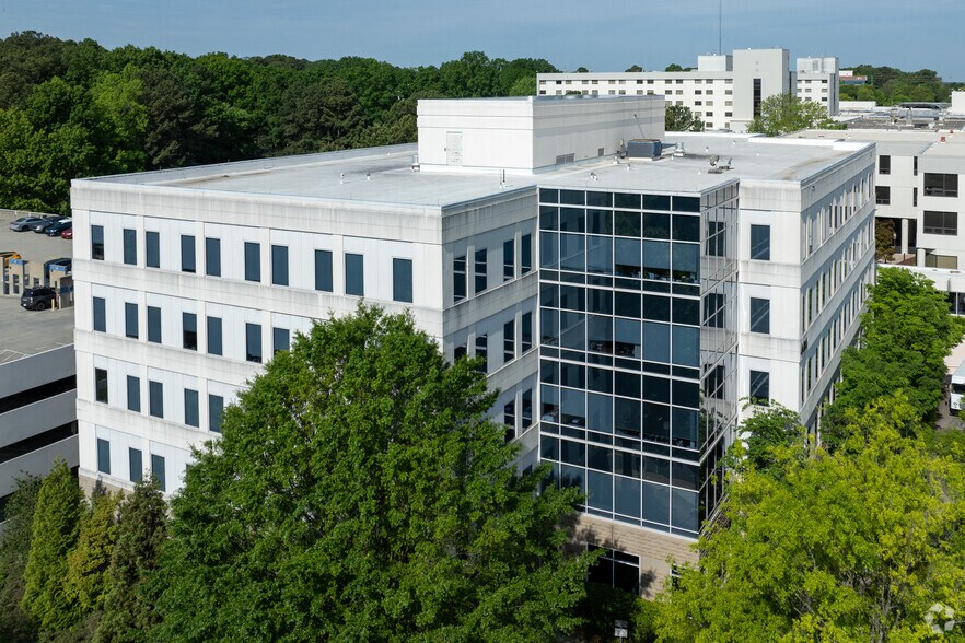 More Photos Of 4414 Lake Boone Trl, Raleigh Medical For Lease