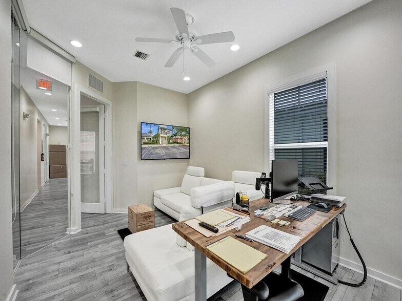 More Photos Of 955 NW 17th Ave, Delray Beach Office For Lease