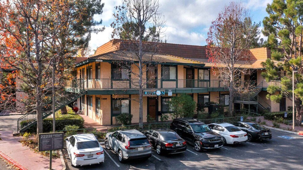 Primary Photo Of 22231 Mulholland Hwy, Calabasas Office For Lease