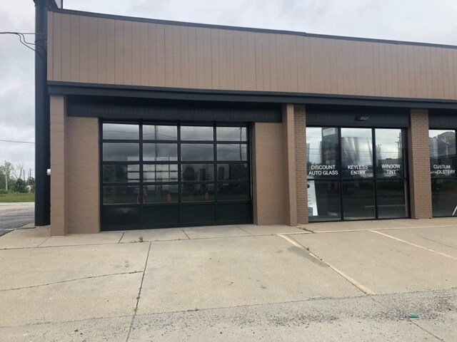 More Photos Of 6816 E 82nd St, Indianapolis Freestanding For Lease