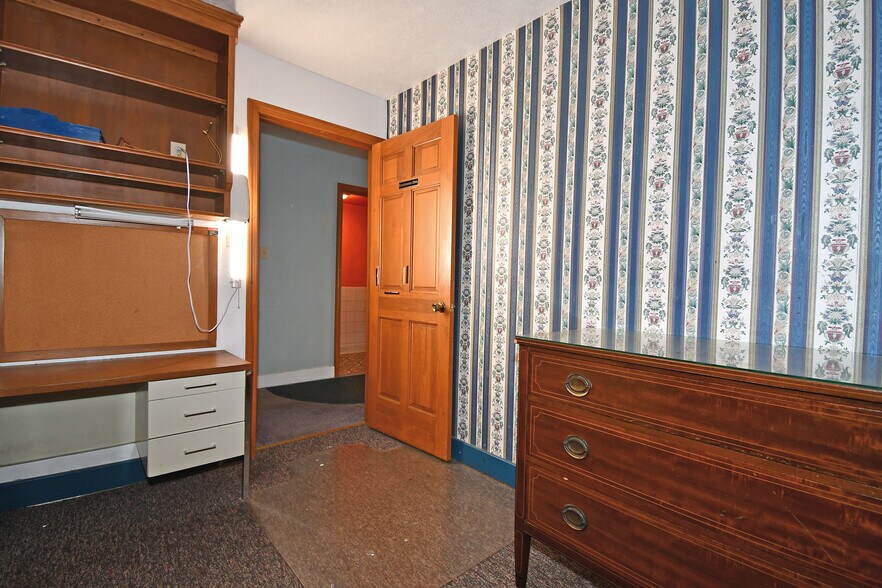 More Photos Of 1206 Brookline Blvd, Pittsburgh Medical For Sale