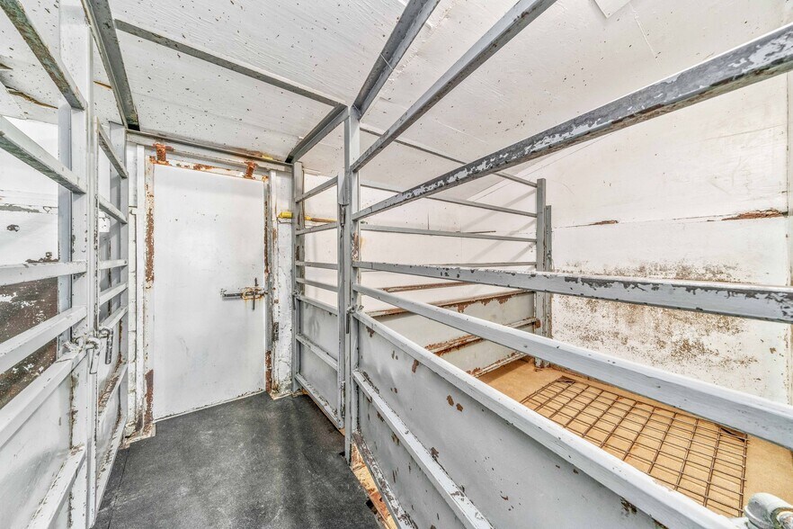 More Photos Of 101 S East St, Earlville Specialty For Sale