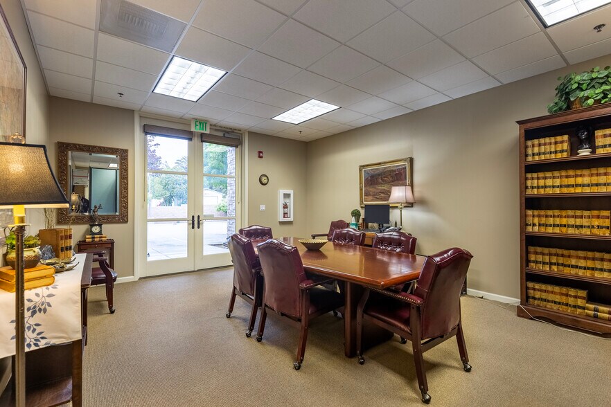 More Photos Of 1233 Brookside Ave, Redlands Medical For Sale