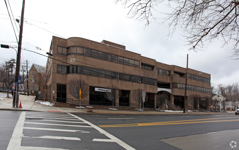 More Photos Of 7830 Old Georgetown Rd, Bethesda Medical For Lease