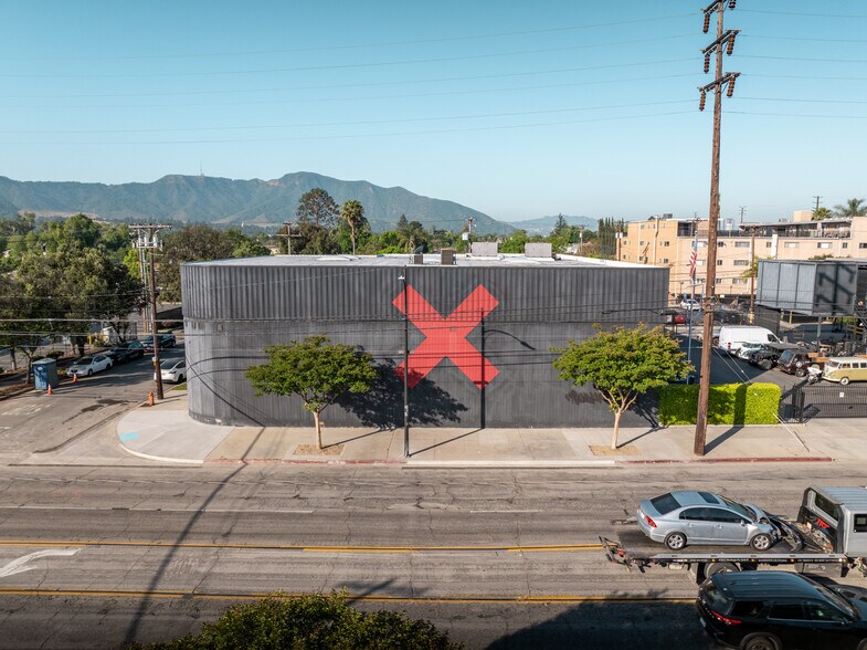 Primary Photo Of 1031 S Victory Blvd, Burbank Warehouse For Sale