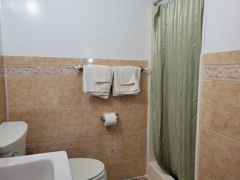 More Photos Of 7080 Black Horse Pike, Pleasantville Hotel For Sale