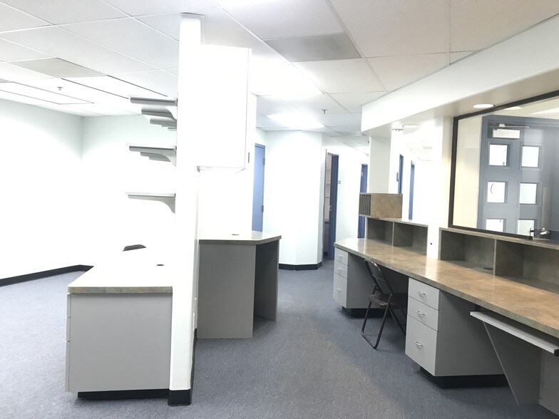 More Photos Of 1310 W St Marys Rd, Tucson Medical For Lease