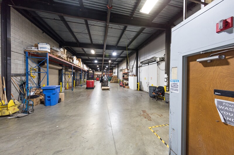 More Photos Of 5980 State Farm Dr, Rohnert Park Distribution For Sale