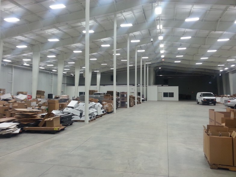 More Photos Of 21-25 Dutch Mill Rd, Ithaca Warehouse For Lease